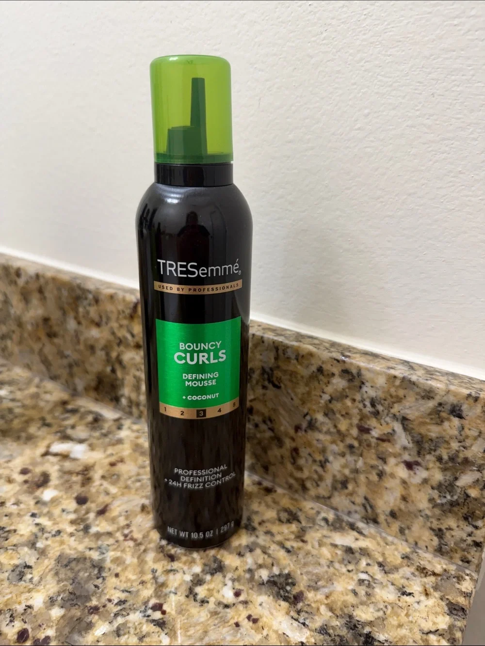 NWT TRESemmé Bouncy Curls Defining Mousse - coconut 3